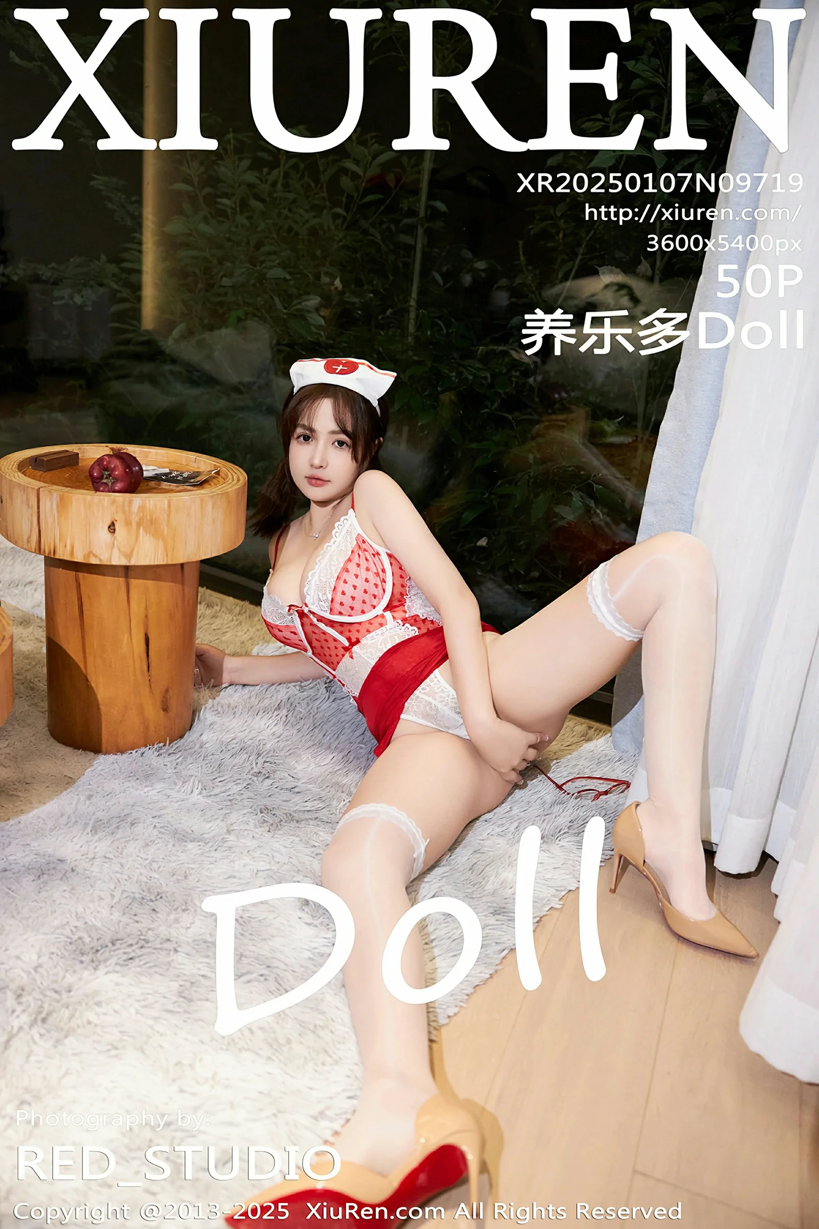 [XiuRen秀人网] 2025.01.07 No.9719 养乐多Doll