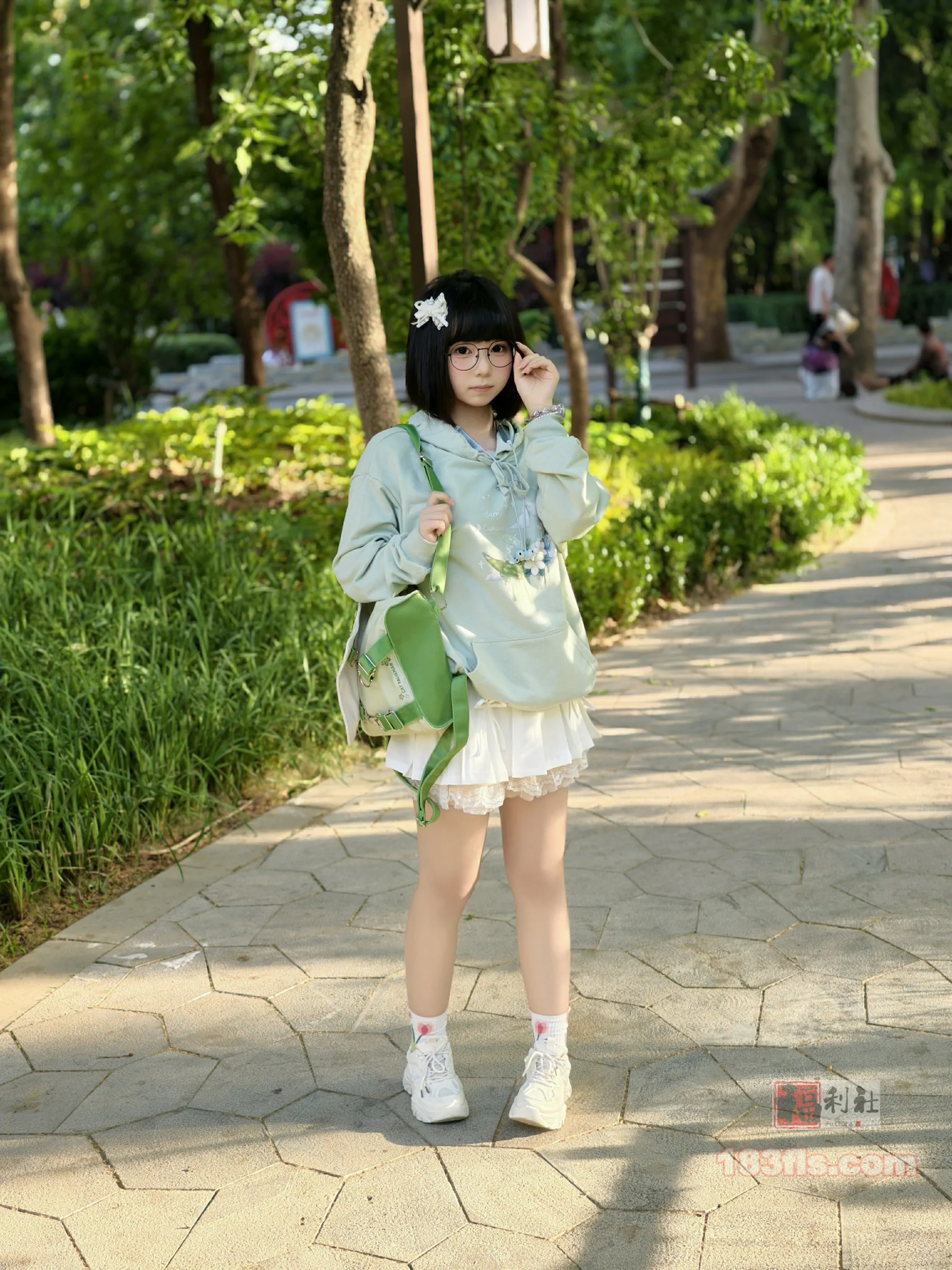 蘑菇头 - 踏青